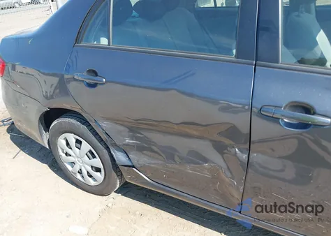 2011 Toyota Corolla Le z USA, uszkodzony, nr VIN JTDBU4EE2BJ100218